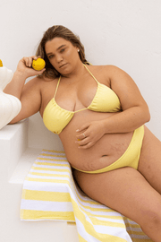 [Danielle is 5'9 and wears size XXL]#color_lemonade