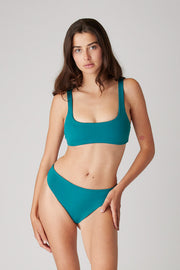 [Coral is 5'10 and wears size S]#color_tidal-teal