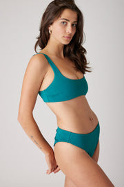 [Coral is 5'10 and wears size S]#color_tidal-teal