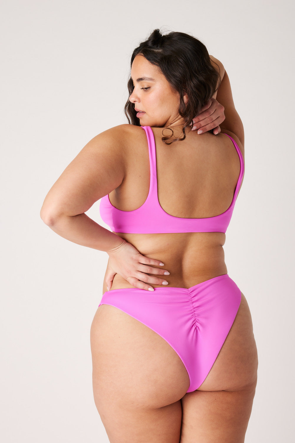 The Plunge Scoop Top - Fuchsia