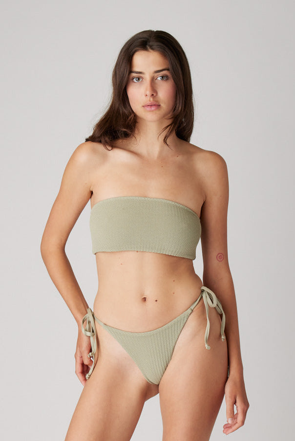 [Coral is 5'10 and wears size S]#color_soft-olive-ripple