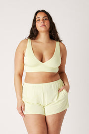[Isabella is 5'10 and wears size XL]#color_butter-yellow