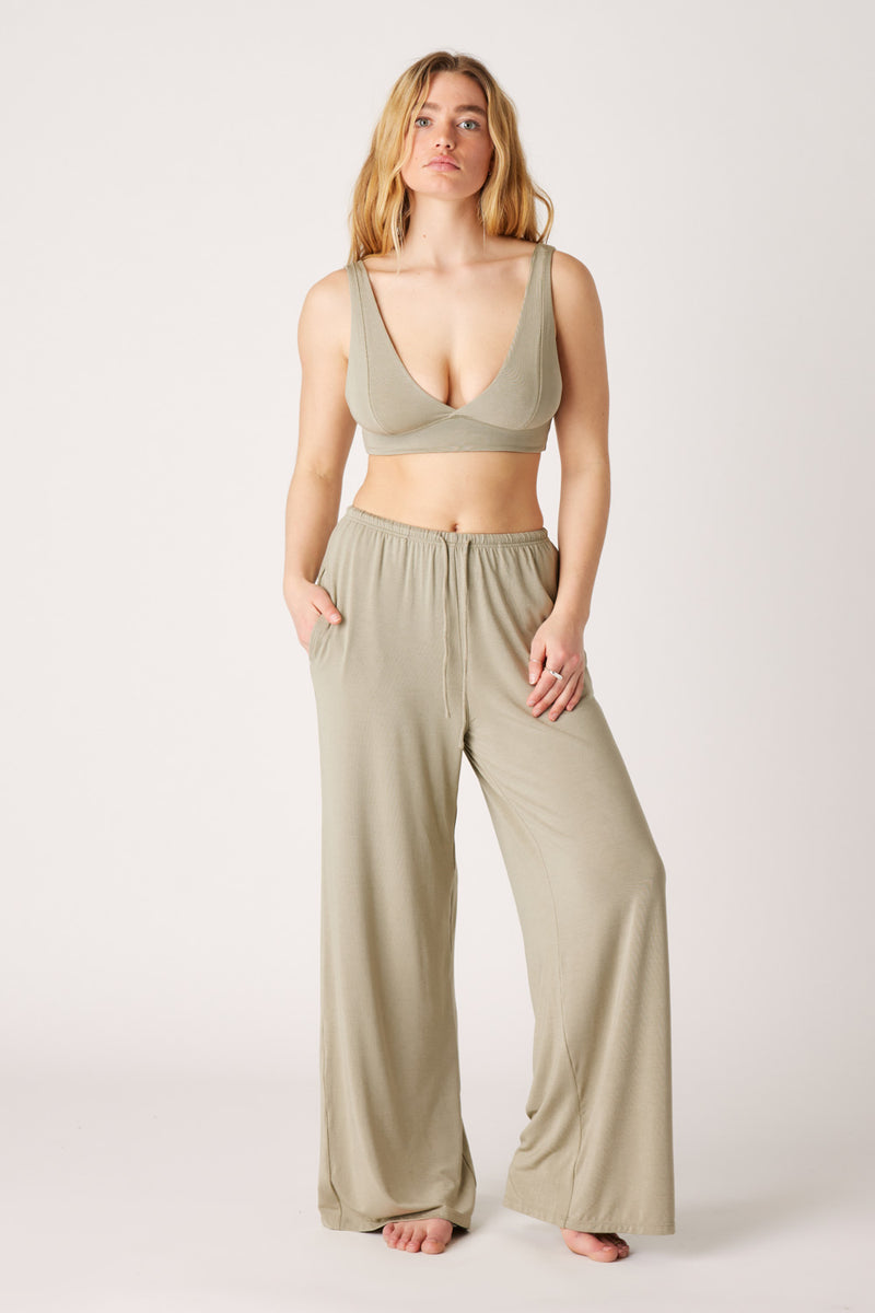 [Aqua is 5'7.5 and wears size M]#color_olive-taupe