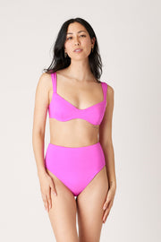 [Lianne is 5'9 and wears size S]#color_fuchsia