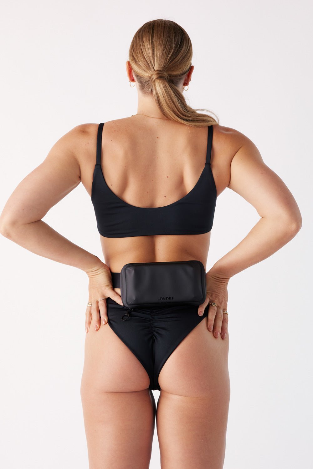 The Orea Waterproof Belt Bag - Matte Black