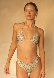 [Danielle is 5'8 and wears size S]#color_sultana