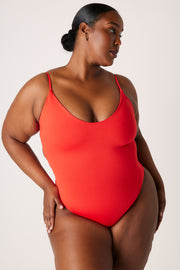 [Rahima is 5’8 and wears size XXL]#color_fiesta-red