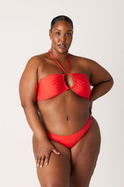 [Rahima is 5’8 and wears size XXL]#color_fiesta-red