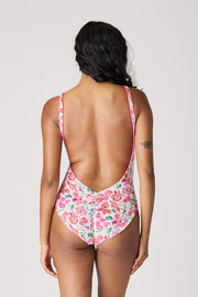 [Danielle is 5’6 and wears size S]#color_where'svulva/magenta