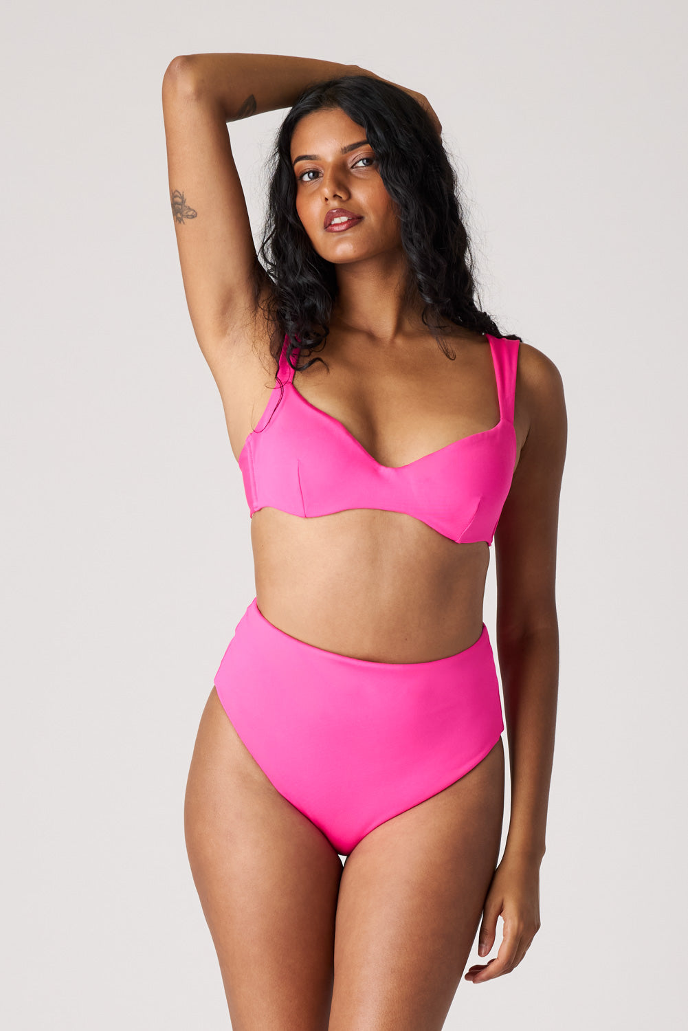 The High-Waisted Scrunch Bottoms - Magenta