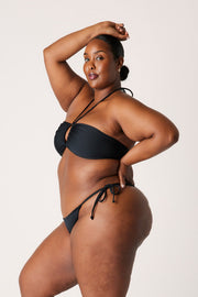 [Rahima is 5’8 and wears size XXL]#color_matte-black