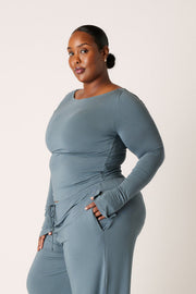 [Rahima is 5’8 and wears size XXL]#color_misty-gray