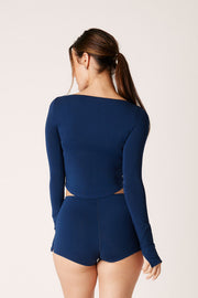 [Celeste is 5'9 and wears size S]#color_soft-navy