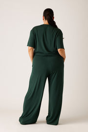 [Christina is 5'6 and wears size XXL]#color_evergreen