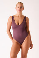 [Aqua is 5'7.5, and wears size M]#color_fig