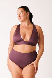 [Christina is 5'6 and wears size XXL]#color_fig
