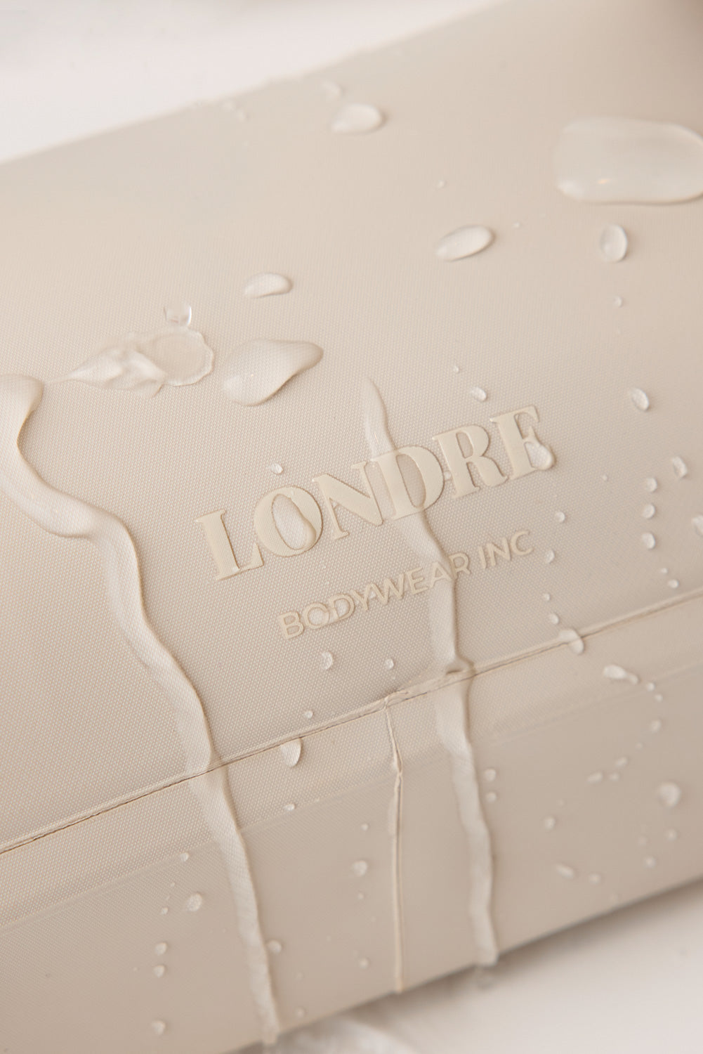 The Orea Waterproof Belt Bag - Moonstone