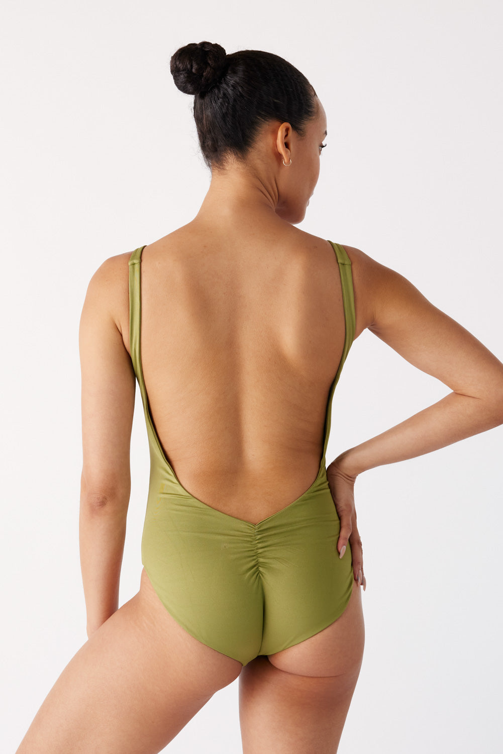 Minimalist One Piece Swimsuit – Londre Bodywear Canada